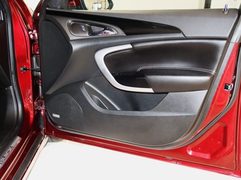 Used 2017 Buick Regal GS w/ Driver Confidence Package #2 image 51