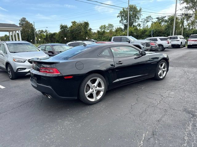 Used 2015 Chevrolet Camaro SS RWD image 3