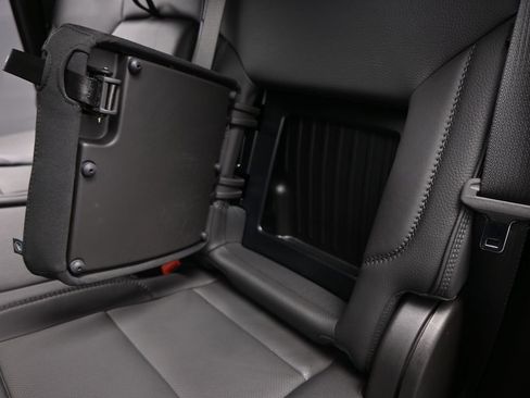 Used 2025 GMC Sierra 1500 Denali image 23