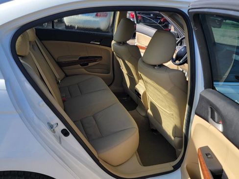 Used 2011 Honda Accord EX-L image 27