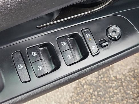 Used 2024 Hyundai Elantra N Base image 23