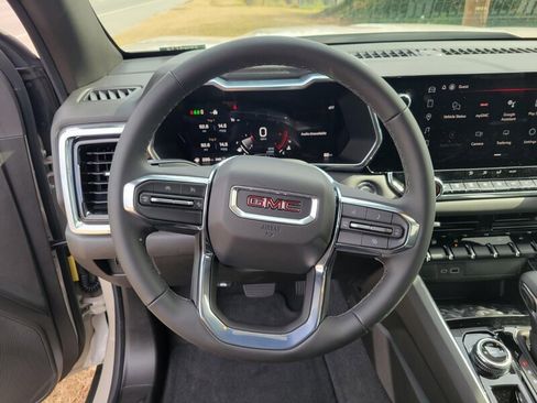 New 2026 GMC Canyon Elevation w/ Convenience Package image 15