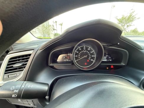 Used 2017 MAZDA MAZDA3 Sport FWD image 18