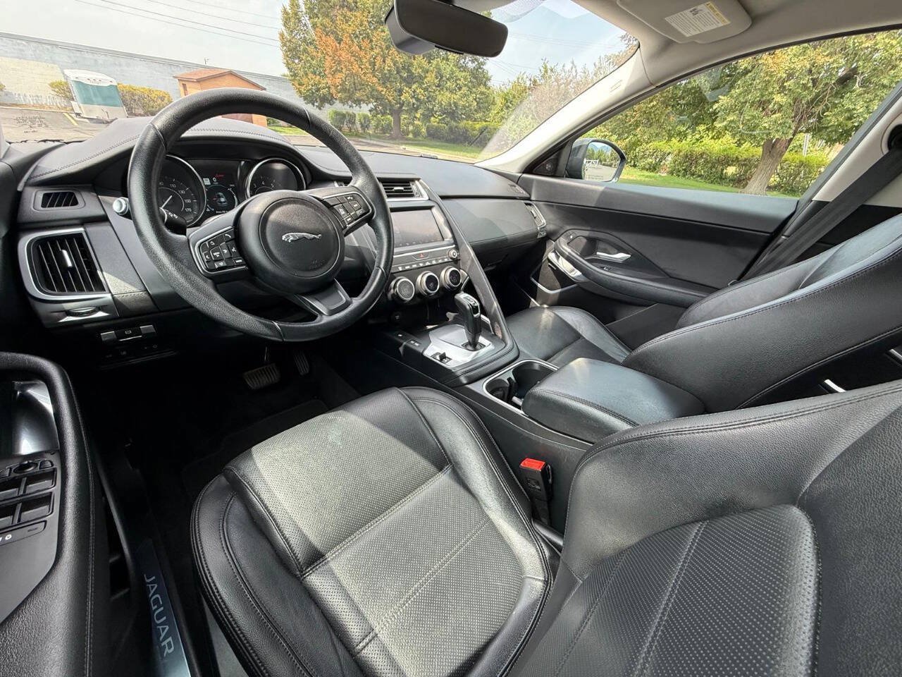 Used 2020 Jaguar E-PACE AWD/4WD image 9