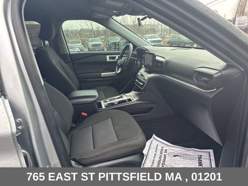 Used 2022 Ford Explorer XLT AWD/4WD image 22