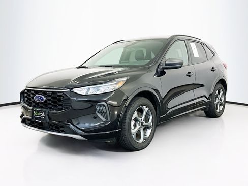 Used 2024 Ford Escape ST-Line image 3