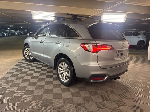 Used 2017 Acura RDX AWD image 5