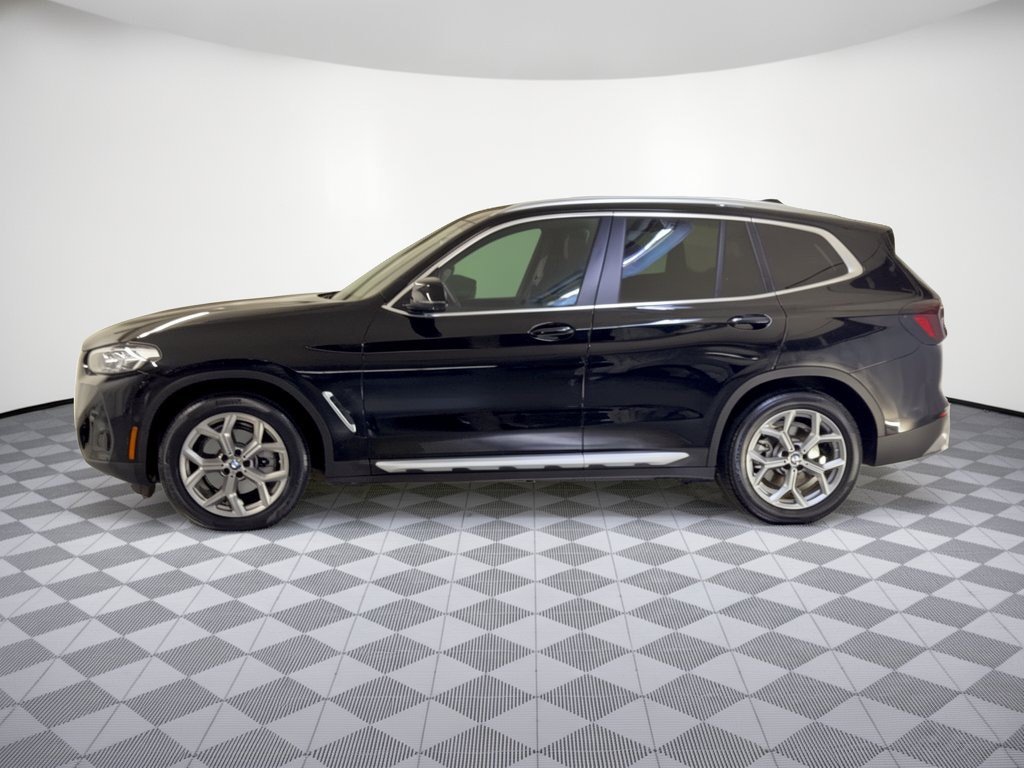 Used 2023 BMW X3 sDrive30i w/ Convenience Package RWD image 2