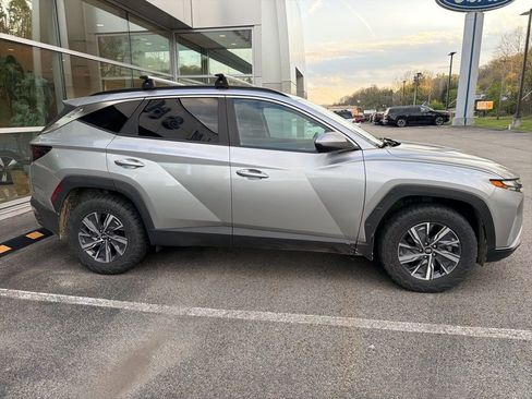 Used 2024 Hyundai Tucson Blue AWD/4WD image 4
