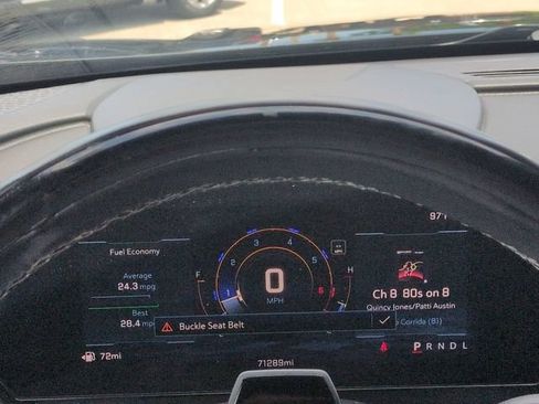 Used 2025 Chevrolet Traverse LT w/ Enhanced Driving Package FWD image 26