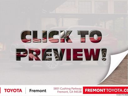 Used 2021 Toyota Highlander XLE