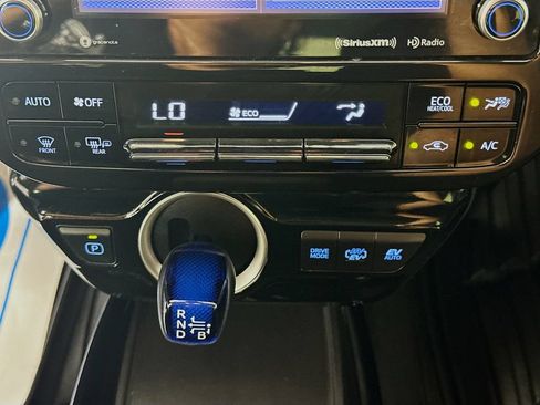 Used 2021 Toyota Prius Prime LE FWD image 18