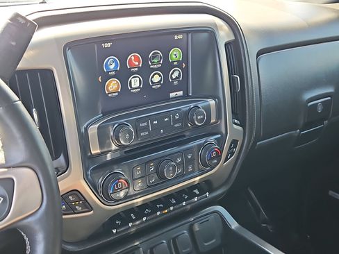 Used 2016 GMC Sierra 2500 Denali w/ Duramax Plus Package AWD/4WD image 18