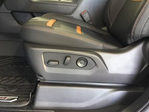 New 2025 GMC Sierra 2500 AT4 w/ AT4 Premium Plus Package image 39