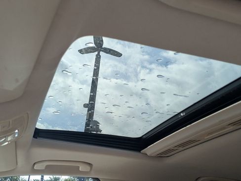 Used 2017 Mercedes-Benz GLE 350 4MATIC image 9