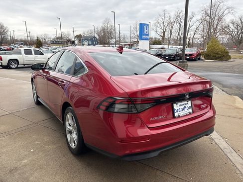 Used 2023 Honda Accord LX image 4