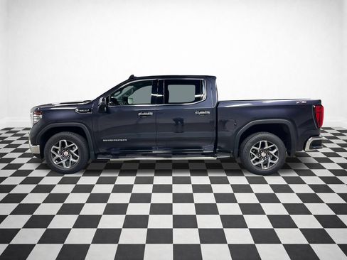 Certified 2024 GMC Sierra 1500 SLT w/ SLT Premium Plus Package AWD/4WD image 6