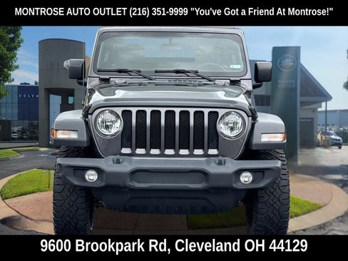 Used 2018 Jeep Wrangler Sport AWD/4WD image 11