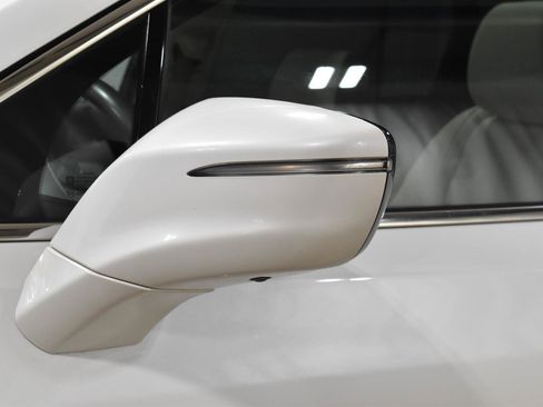 Used 2022 Buick Enclave Avenir image 37