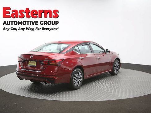 Used 2023 Nissan Altima 2.5 SV w/ SV Premium Package AWD/4WD image 39