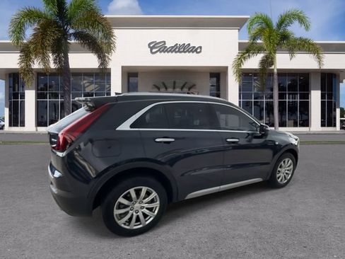 Certified 2023 Cadillac XT4 Premium Luxury FWD image 14