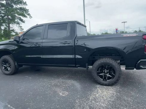 Used 2024 Chevrolet Silverado 1500 Custom Trail Boss w/ LPO, Dark Essentials Package AWD/4WD image 6