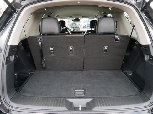 Used 2024 Honda Pilot EX-L image 18