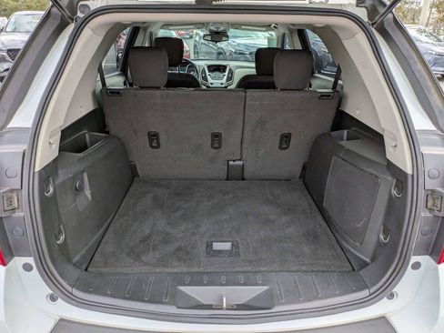 Used 2017 Chevrolet Equinox LT w/ Convenience Package image 14