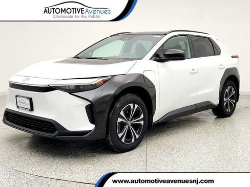 Used 2024 Toyota bZ4X AWD image 1