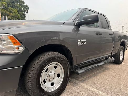 Used 2024 RAM 1500 Tradesman AWD/4WD image 2