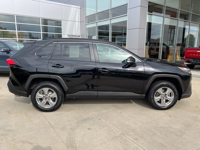 Used 2024 Toyota RAV4 XLE w/ Convenience Package AWD/4WD image 8