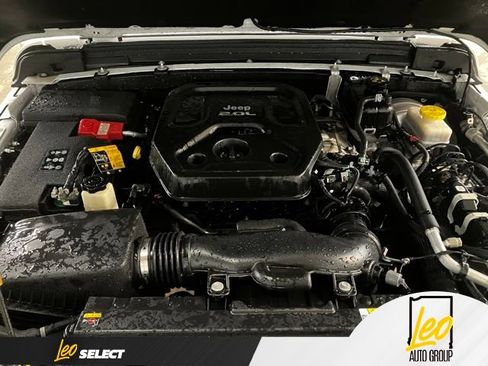 Used 2021 Jeep Wrangler Sport AWD/4WD image 24