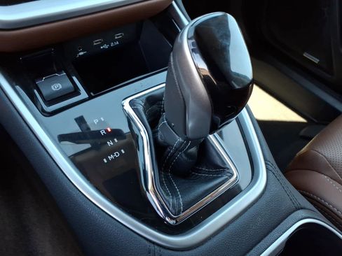 Certified 2021 Subaru Outback Touring XT image 39