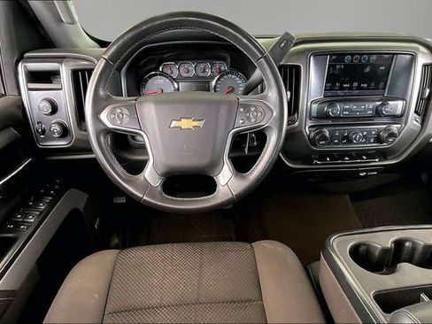 Used 2018 Chevrolet Silverado 1500 LT w/ All Star Edition AWD/4WD image 8