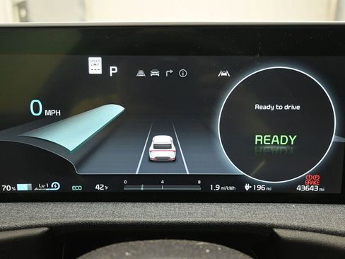 Used 2022 Kia EV6 Wind image 15