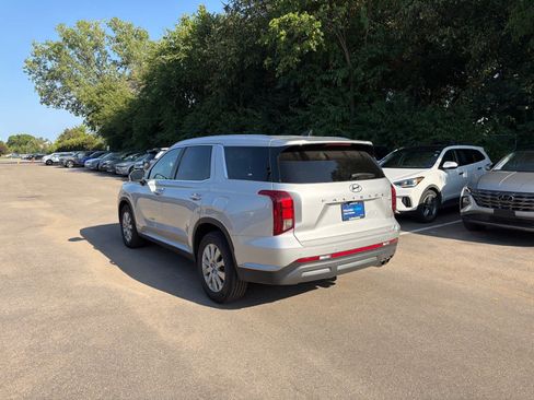 Used 2025 Hyundai Palisade SEL AWD/4WD image 3
