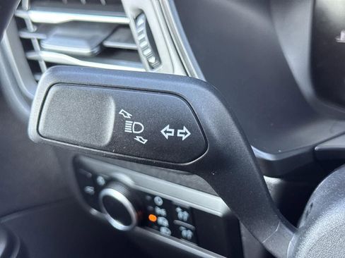 Used 2024 Ford Escape ST-Line image 25