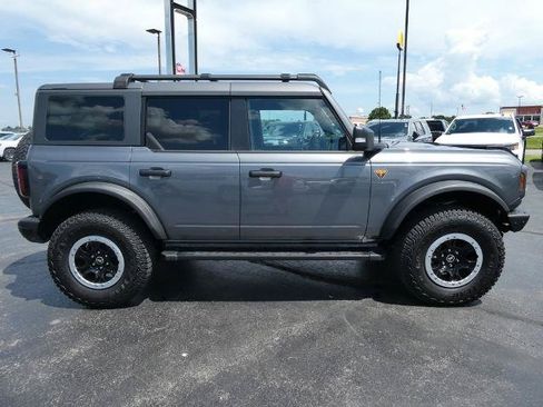 Certified 2025 Ford Bronco Badlands AWD/4WD image 4