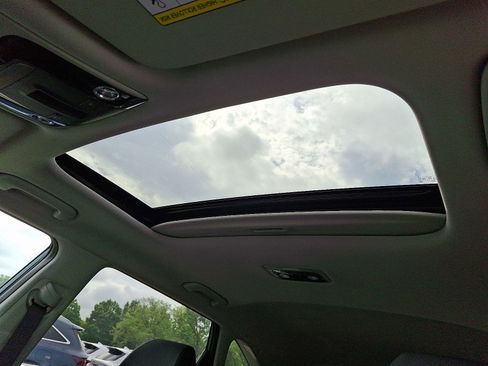 New 2026 Kia Seltos SX w/ SX Sunroof Package image 7