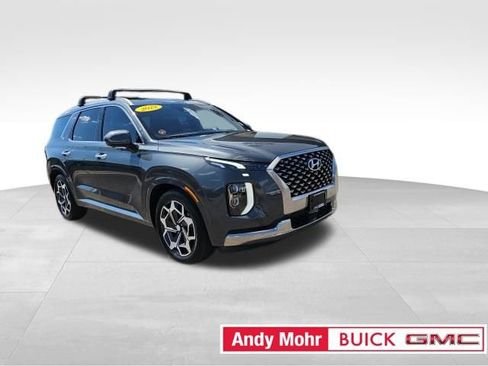 Used 2022 Hyundai Palisade Calligraphy image 2