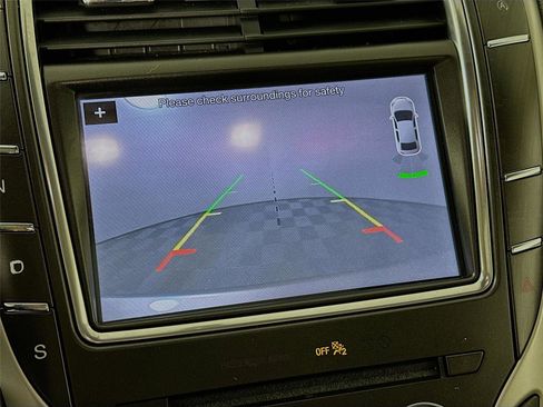 Used 2019 Lincoln Nautilus Reserve w/ Driver Assistance Package image 6