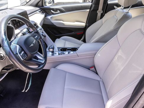Used 2025 Genesis G70 2.5T RWD image 24