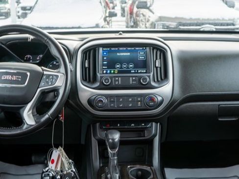 Used 2022 GMC Canyon Elevation image 13