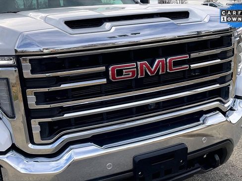 Used 2023 GMC Sierra 2500 SLT w/ SLT Premium Package image 30