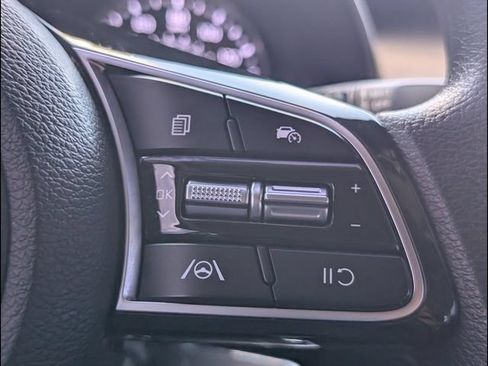 Certified 2024 Kia Forte LXS w/ LXS Technology Package FWD image 13