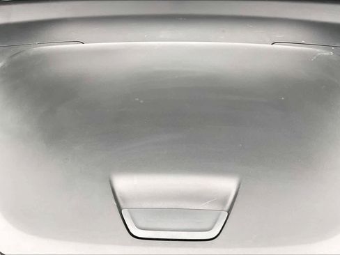 Used 2023 Volvo XC40 Recharge Ultimate image 13