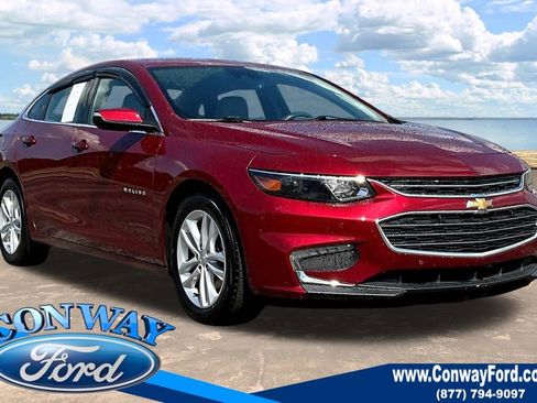 Used 2018 Chevrolet Malibu LT w/ Leather Package image 1