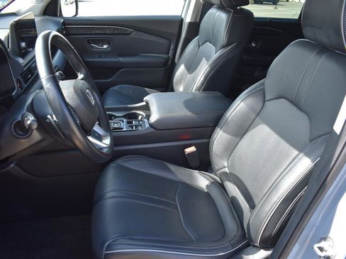 Used 2023 Honda Pilot Elite image 26