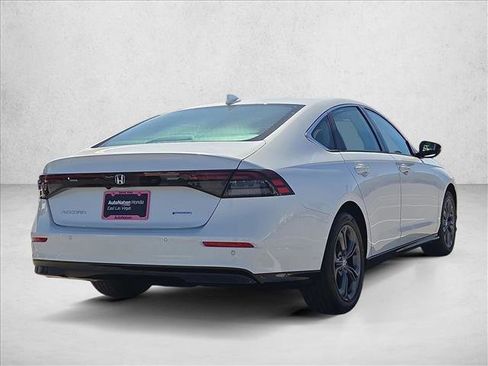New 2026 Honda Accord EX-L image 2