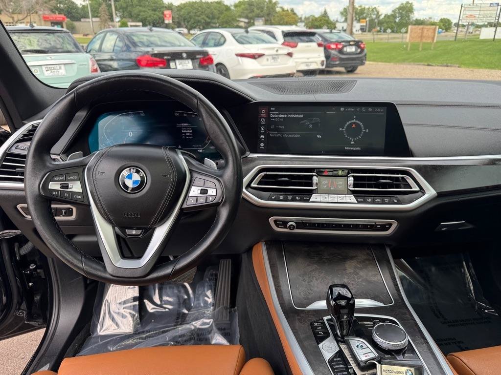 Used 2022 BMW X5 xDrive40i w/ Premium Package AWD/4WD image 34